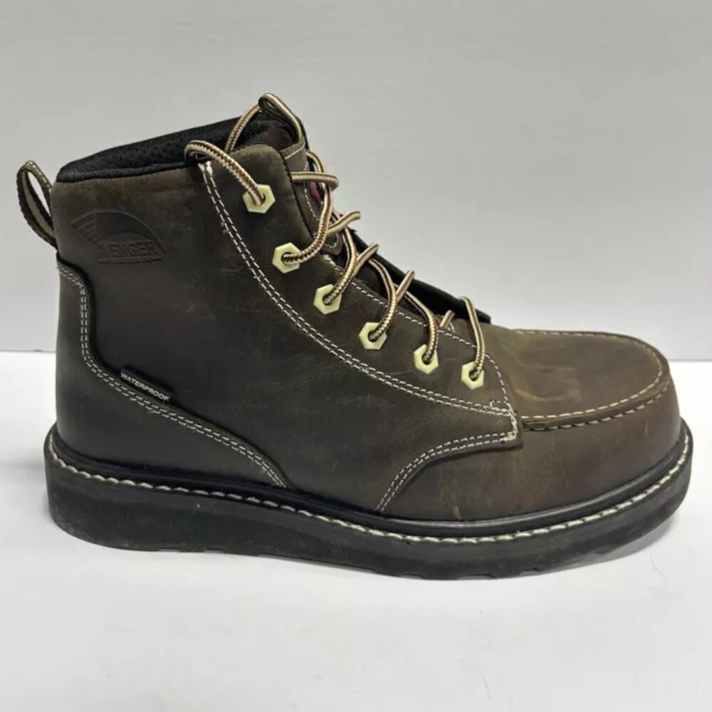 Avenger Men’s Wedge Moc 6” Waterproof Boots Brown, Size 8.5 M